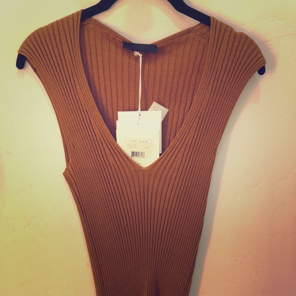 THE ROW V NECK TOP NWT SIZE M ORIG $1180!